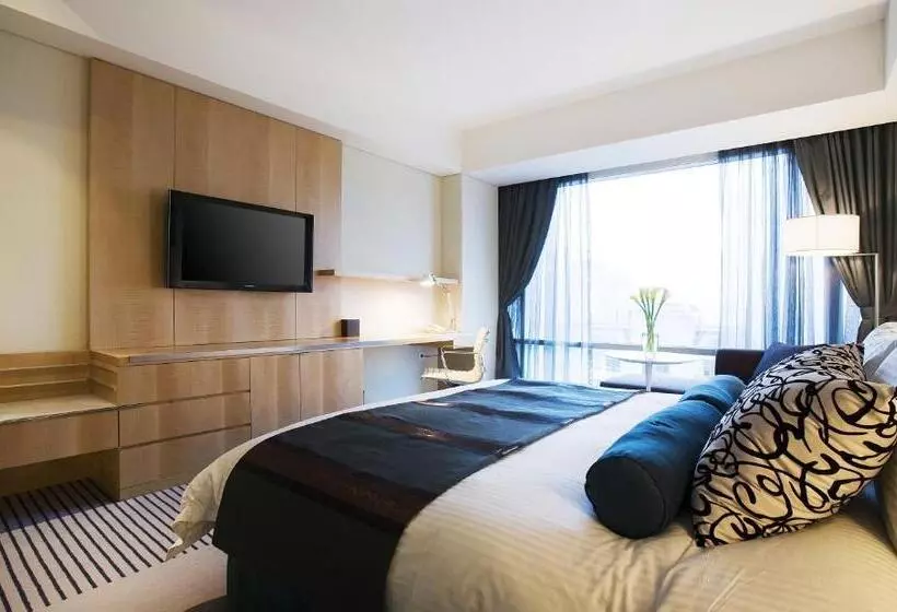 キングサイズベッドのエクゼクティブルーム, Ramada Plaza By Wyndham Suwon