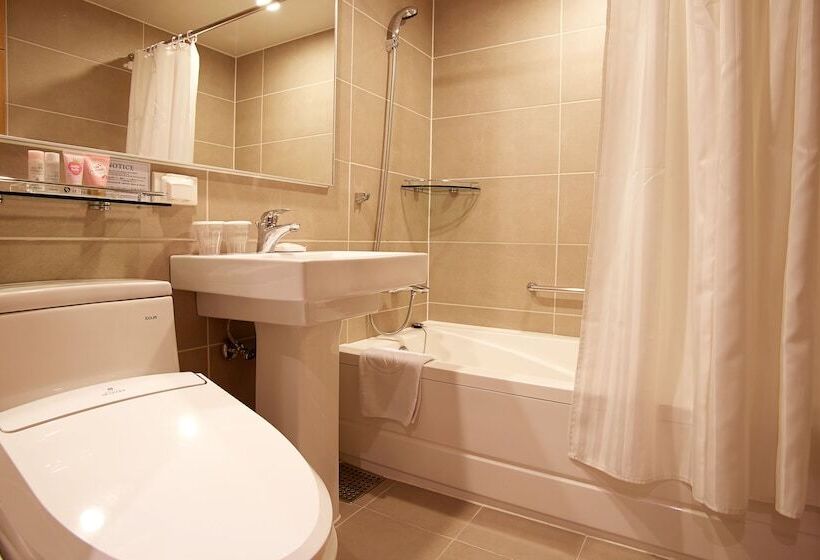 Номер Стандарт, Skypark Myeongdong 2