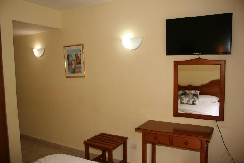 اتاق استاندارد, Sucara