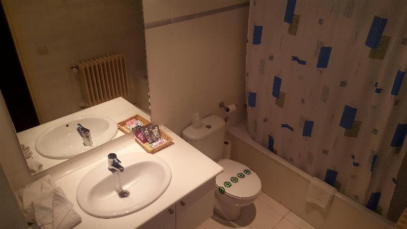 اتاق استاندارد, Sucara