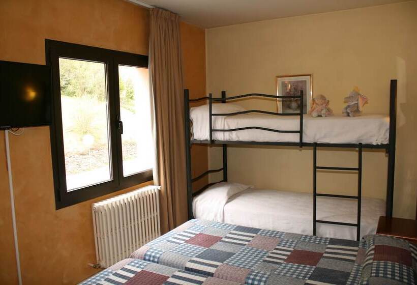 اتاق استاندارد چهار تخته, Sucara