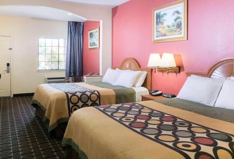 Standard-invahuone, Super 8 By Wyndham Stafford Sugarland Area