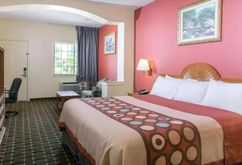 Deluxe Suite King Bed, Super 8 By Wyndham Stafford Sugarland Area
