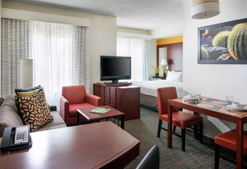 キングサイドベッドのスタンダードワンルーム, Residence Inn Phoenix Desert View At Mayo Clinic