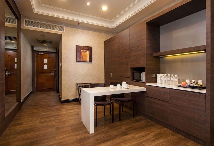 سوییت جونیور, Sunway Putra Hotel Kuala Lumpur