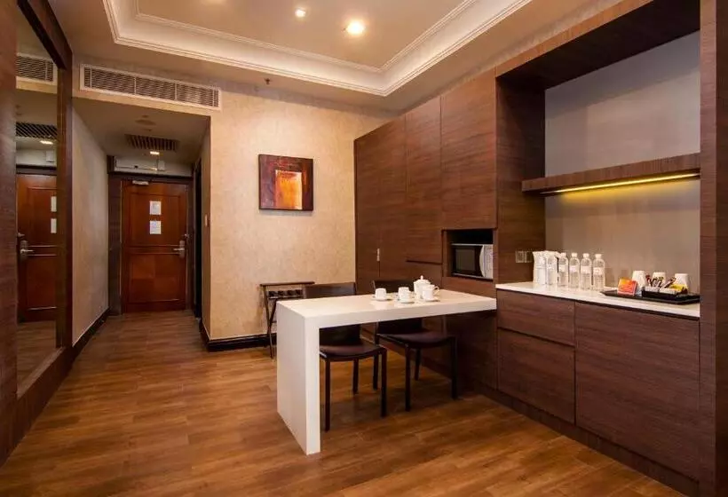 سوییت جونیور, Sunway Putra Hotel Kuala Lumpur