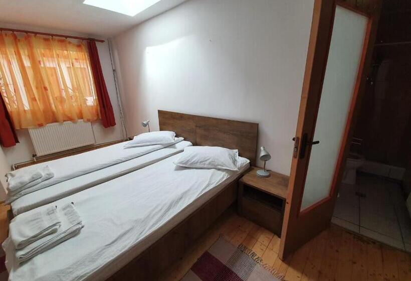 标准间, Casa Terezia