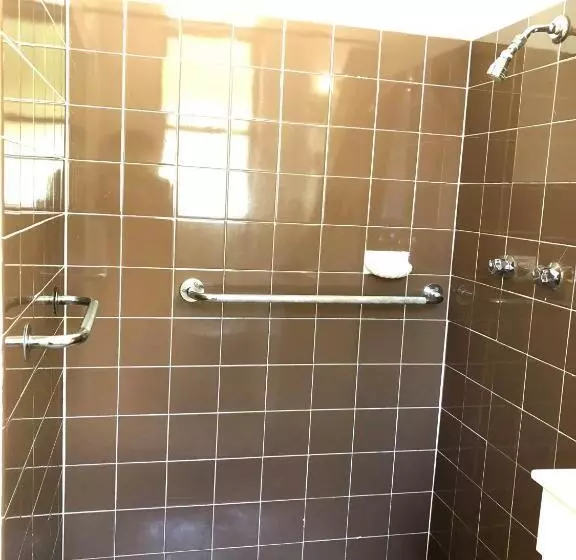 スタンダード４人部屋, The Clarendon Motel Katoomba