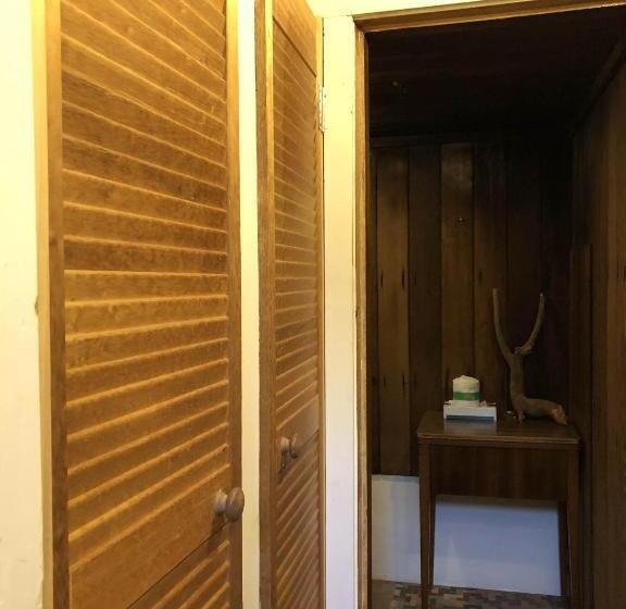 חדר סטנדרט מקשר, The Clarendon Motel Katoomba