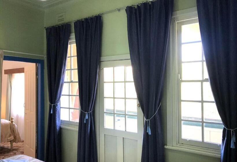 חדר סטנדרט מקשר, The Clarendon Motel Katoomba