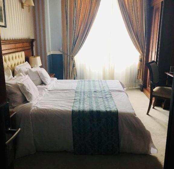 Номер Стандарт, Angelo D Oro