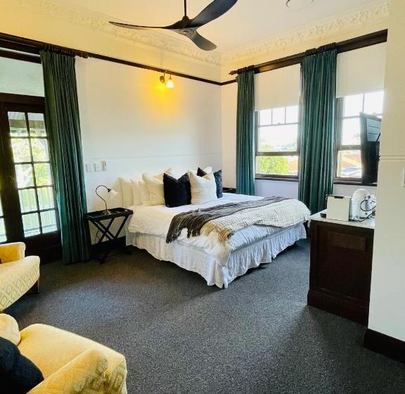 اتاق استاندارد با تخت بزرگ, Ballina Manor Boutique