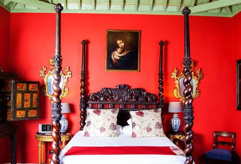 سوییت, Hacienda de Abajo - Adults Only