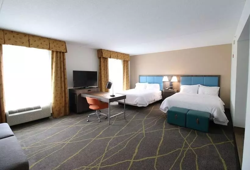 スタンダードスタジオ, Hampton Inn & Suites Palm Coast