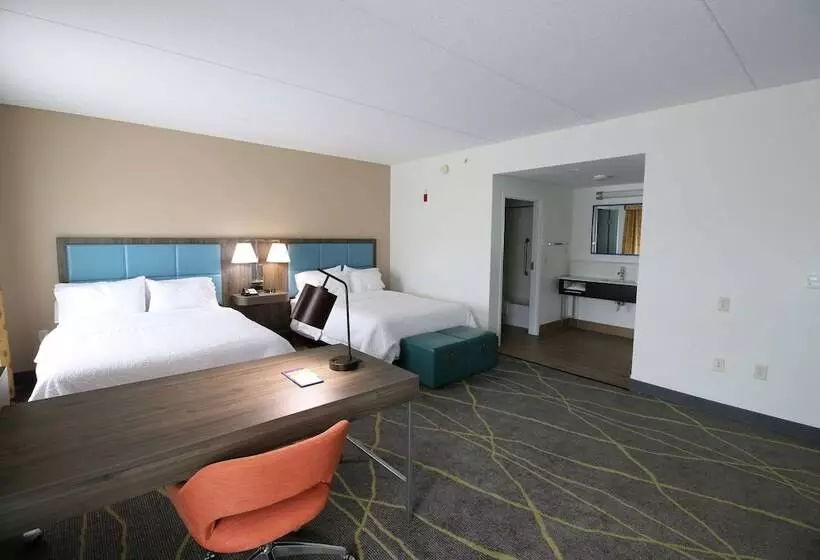 スタンダードスタジオ, Hampton Inn & Suites Palm Coast
