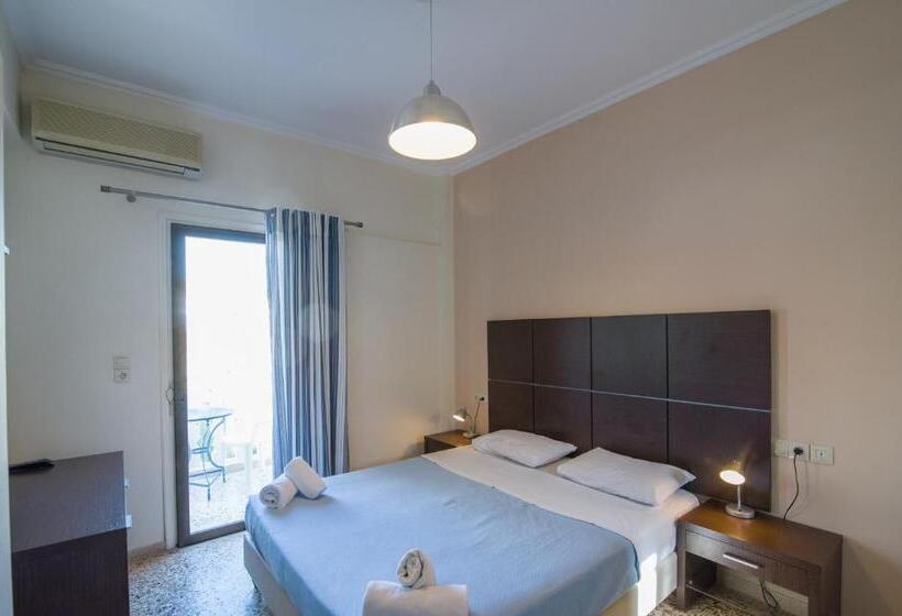 Номер Стандарт, Kamari Blue Boutique