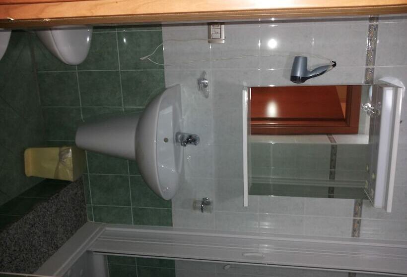 标准间, Le Querce