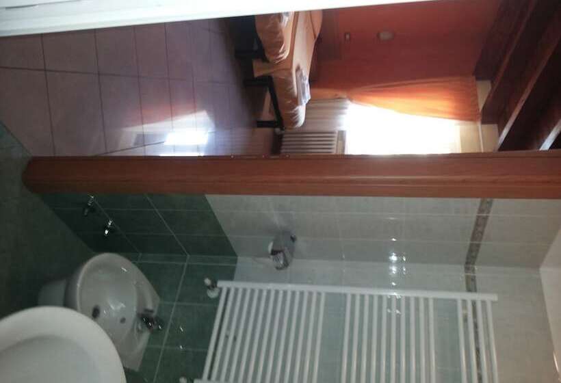 标准间, Le Querce