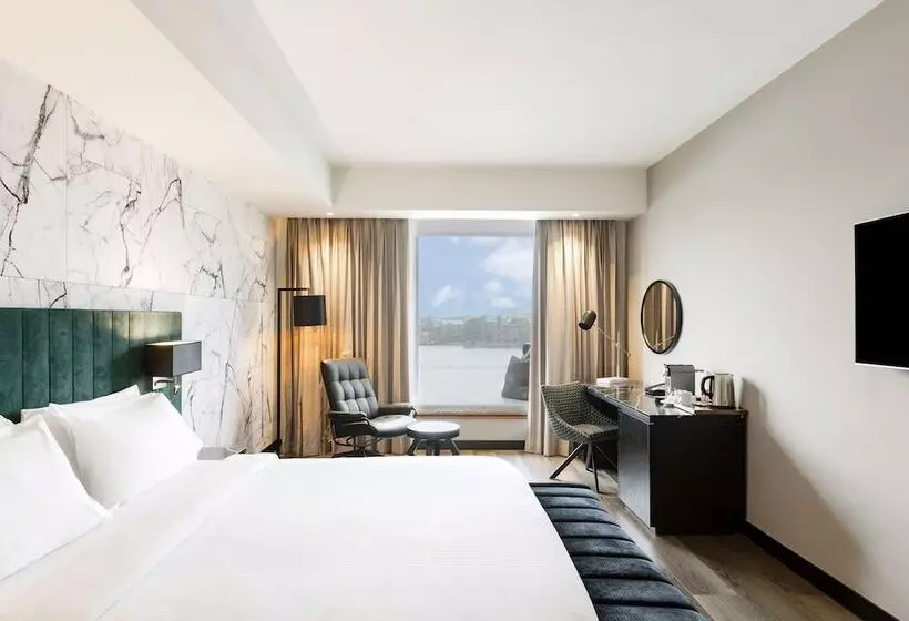 اتاق اجرایی, Radisson Blu Anchorage