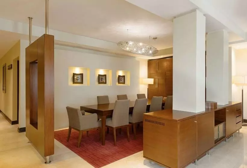 سوئیت پرزیدنت, Radisson Blu Anchorage