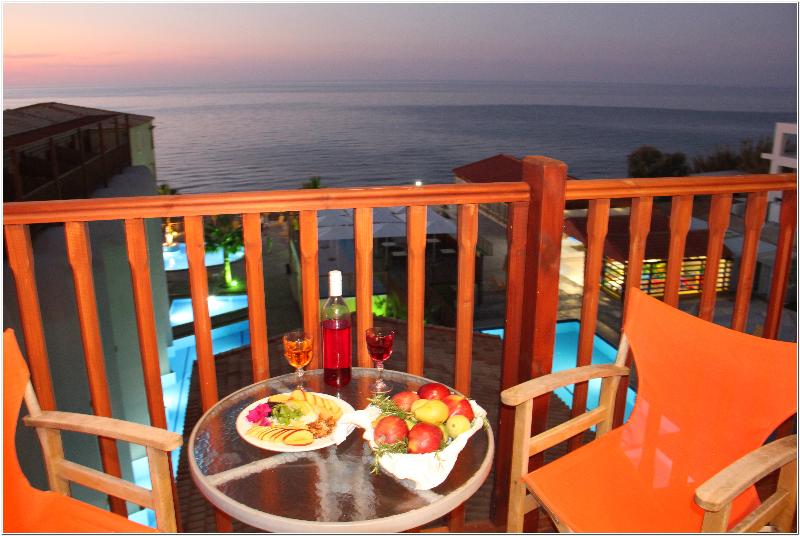 패밀리 룸 바다 전망, White Olive Elite Rethymno