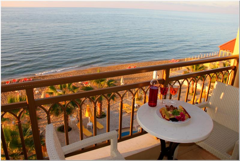 바다 전망 스위트, White Olive Elite Rethymno