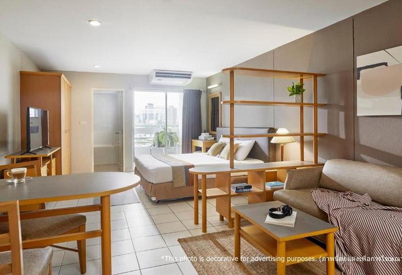 استودیوی سوپریور, Bu Place