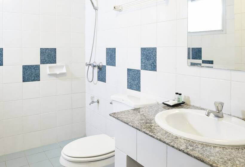 سوییت خانوادگی, Bu Place