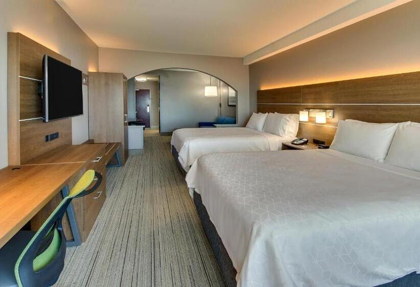 套房, Holiday Inn Express Hotel & Suites Columbus Fort Benning, An Ihg