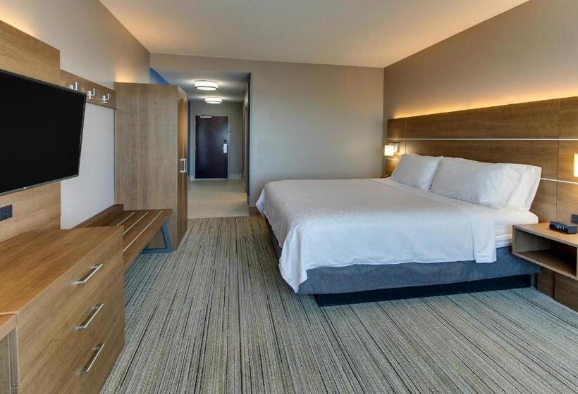 适合残疾人士使用的带超级大床的标准间, Holiday Inn Express Hotel & Suites Columbus Fort Benning, An Ihg