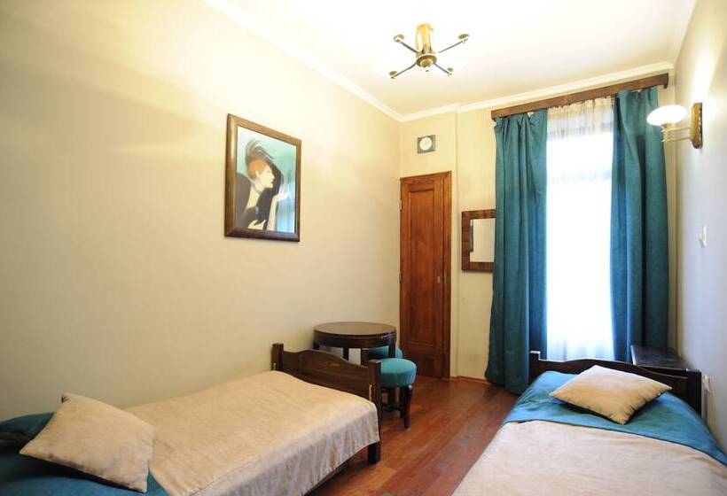 バス共有のスタンダードルーム, Hostel Deco