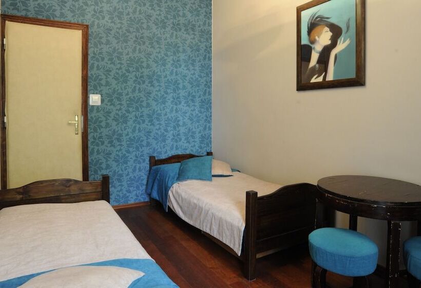 バス共有のスタンダードルーム, Hostel Deco