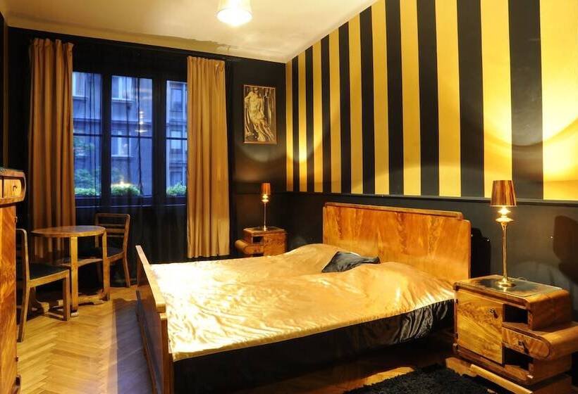 バス共有のスタンダードルーム, Hostel Deco