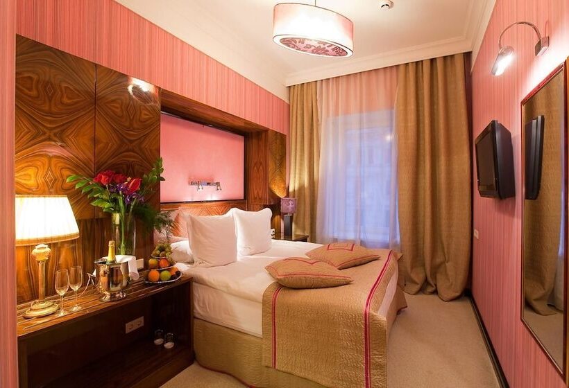 스탠다드 룸, Boutique Hotel Golden Triangle
