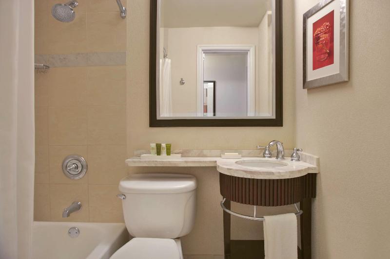 جناح سرير كينج, Holiday Inn Express Hotel & Suites Live Oak, An Ihg