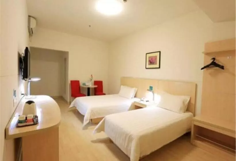 スーペリアファミリールーム, Jinjiang Inn Qingdao Zhongshan Road