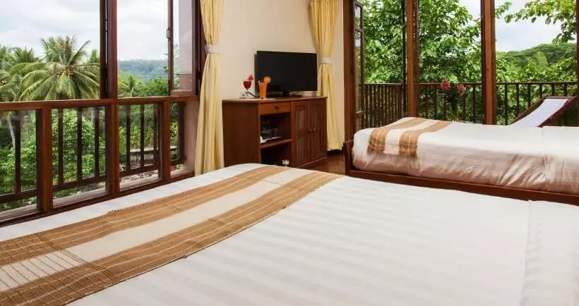 デラックスルーム, Riverhouse Resort