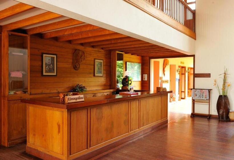 스탠다드 발코니 룸, Riverhouse Resort