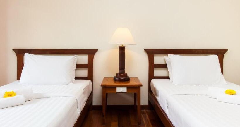 스탠다드 도시전망 룸, Riverhouse Resort