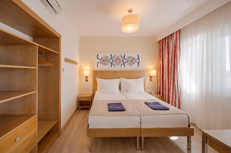 经典单人间, Wieniawa