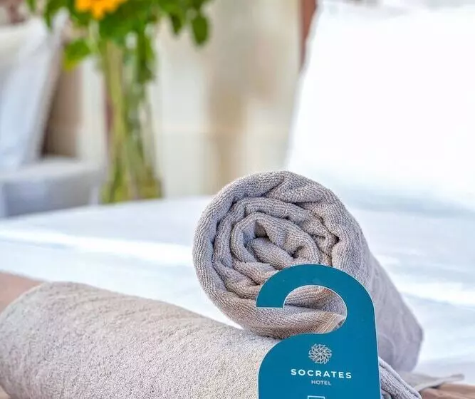 استودیوی سوپریور, Socrates Hotel Malia Beach