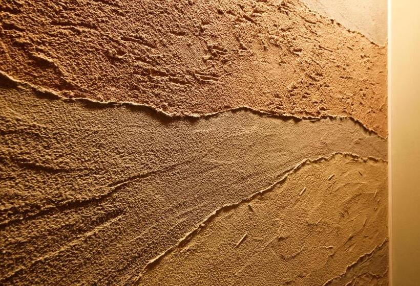 غرفة قياسية, Ginsuisou Choraku