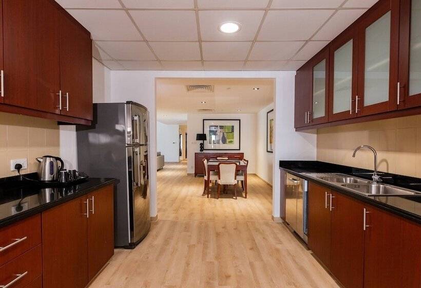 اتاق 4 خوابه, Delta Hotels By Marriott Jumeirah Beach, Dubai