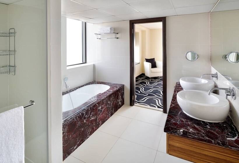 سوییت, Delta Hotels By Marriott Jumeirah Beach, Dubai