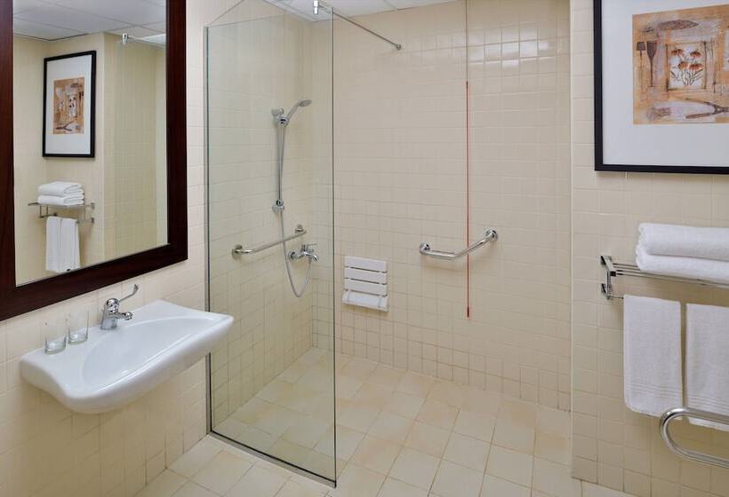 اتاق استاندارد, Delta Hotels By Marriott Jumeirah Beach, Dubai