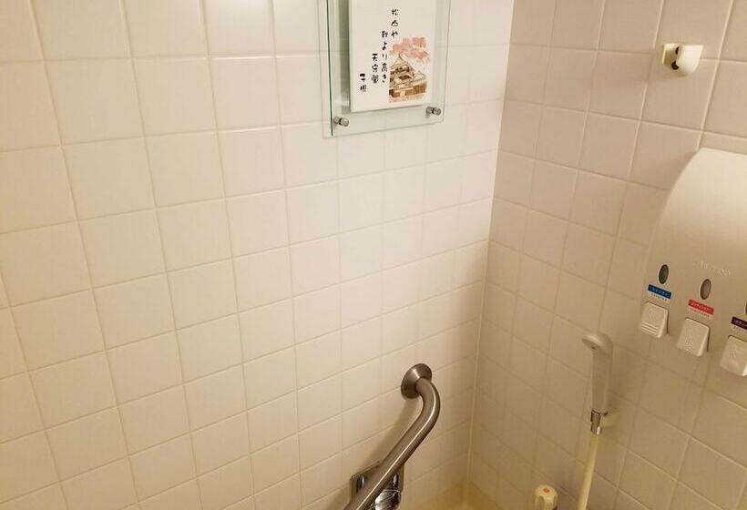 غرفة قياسية فردية, Yamatoya Honten