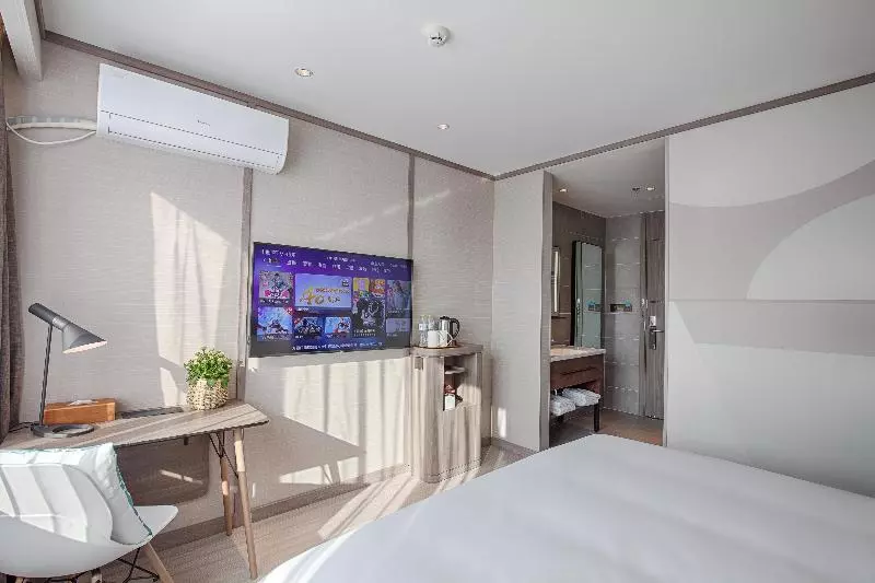 スイート, Holiday Inn Express Plymouth, An Ihg