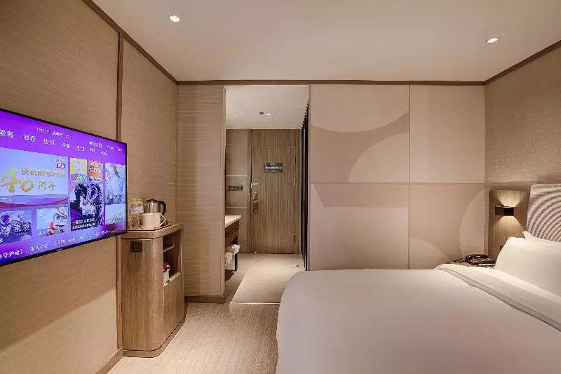 スイート, Holiday Inn Express Plymouth, An Ihg