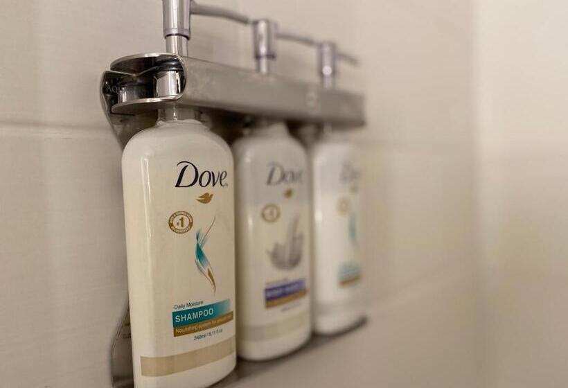 جناح سرير كينج, Holiday Inn Express Plymouth, An Ihg