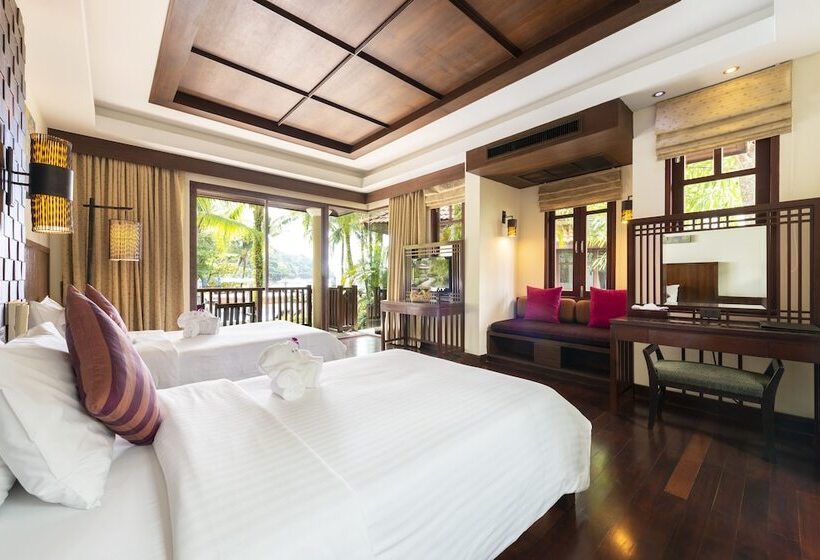 디럭스 방갈로, Khaolak Bayfront Resort